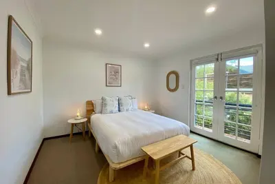 Image de Arbre Retreat: Serene Hideaway