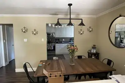2 bedroom/2bath in central Napa, within walking to downtown