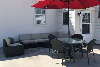 Image de Spacious 3-bedroom house in peaceful  Mpls neighborhood - WiFi, Ac, full kitchen