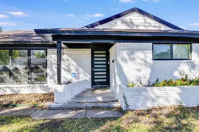 Image de New! Peaceful and Modern Getaway Near Key Attractions! !