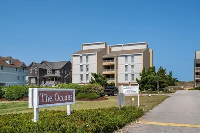 Image de Sea Rose: Oceanfront Condo, Great Ocean Views, Community Pool