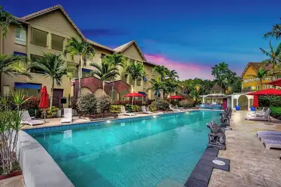 Image de The Lakes Serene Oasis with Shared Resort Pools
