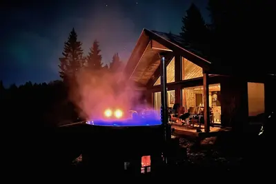 Image de Chalet de montagne moderne - Jacuzzi extérieur - 8 lits
