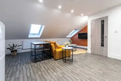 Image de Chapel Street Flat 7 - Commuter-Friendly with Bus Access