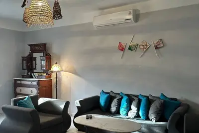 Charming 3-Br House • Walk to Beach • Tunisian Getaway