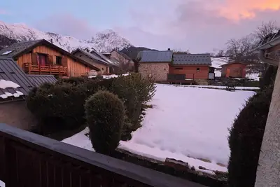 Image de Auris-en-Oisans, Domaine de l'Alpe d'Huez, à 10 minutes de la Station.