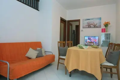 Image de Villa confortable immergée dans la tranquillité de la pinède