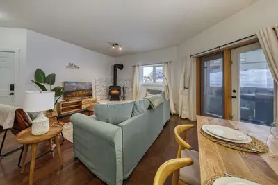 Image de Radium Mountain Getaway, 2br Condo