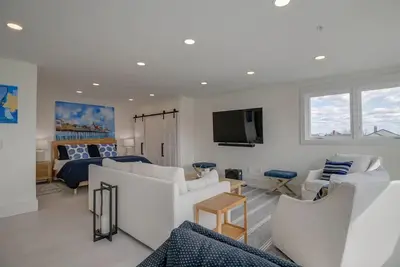 Image de Ocean View Luxury Condo with Rooftop Lounge