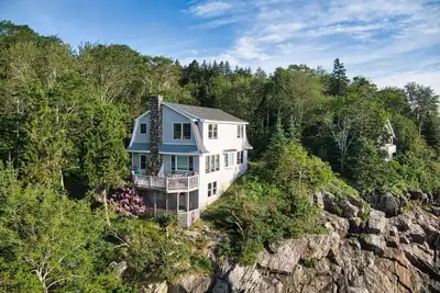 Image de Owl's Nest by Sea Maine
