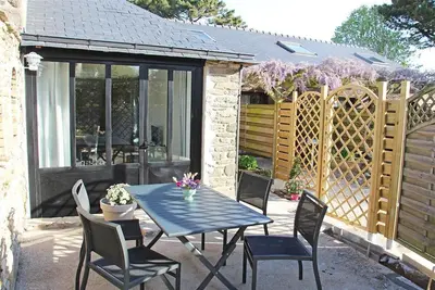 Image de Gîte au charme authentique, à 500m de la plage