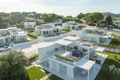 Image de Ref. Vm7 Summer Rental – Two Bedroom apartment with sea view, terrace and  jacuzzi