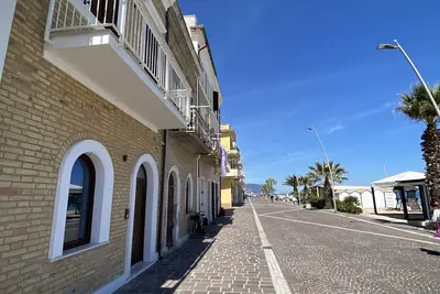 Ref. 91 - One bedroom apartment on the promenade Ancora