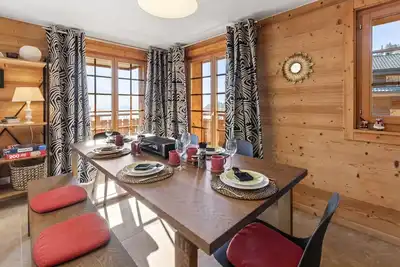 Image de Appartement chalet, balcon et vue sur les Alpes