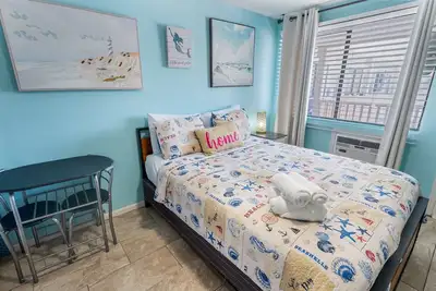 Image de North Myrtle Oceanview Studio Pool | Dogs Allowed!