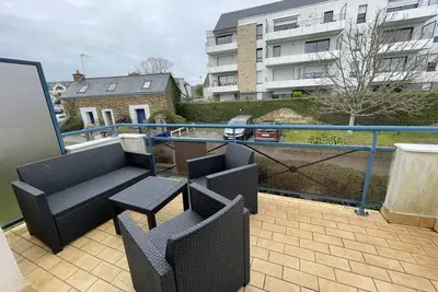Image de Appartement T3, 4 pers, centre Sarzeau avec balcon et parking privé