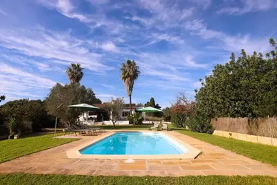 Image de Finca à Mallorca Punta ses planes avec piscine
