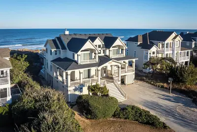 Pine Island Oceanfront Private Pool, Beach Access!