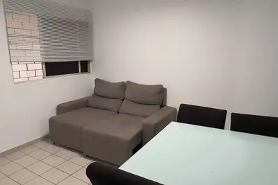 Image de Cozy 2 Bedroom Apartment near the beach - Complete