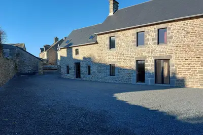 Image de Gîte La Hauteur, à 350 m du havre à Regnéville s\/mer, neuf, cour privative, wifi