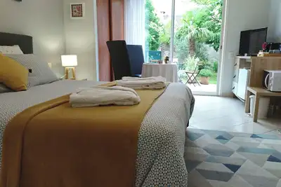 Image de Chambre d'hôtes en suite près de la cité épiscopale d'Albi. Idéal pour couple.