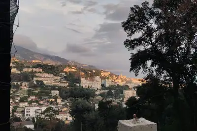 Image de Coin nature à Menton. Sérénité et confort aux portes de la ville.