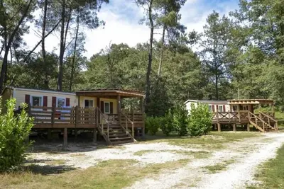 Image de Camping 3 étoiles - Piscine - ccafgfi