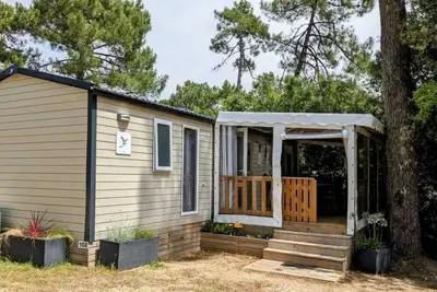 Image de Camping 4 étoiles - Piscine  - ccafgb0