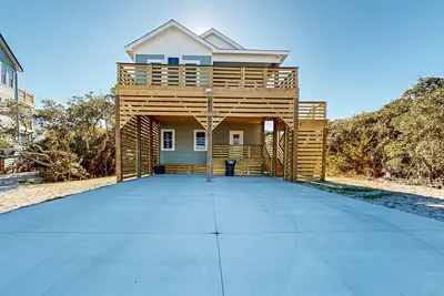 Image de Brand New Downstairs Duplex in Avon, Nc with Wifi and a short walk to the Beach