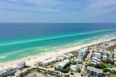 Image de Chic, Coastal 5br | Inlet Beach | Golf Cart | Pool