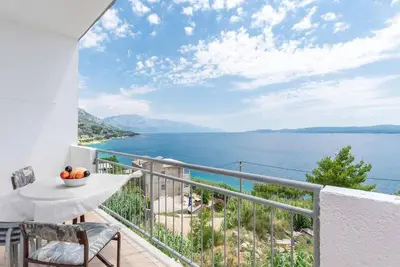 Magnifique appartement à Omis avec WiFi