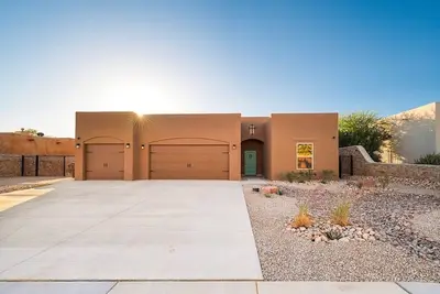 Image de Desert Whisper 3-bedroom home with WiFi, Ac, Ev charger