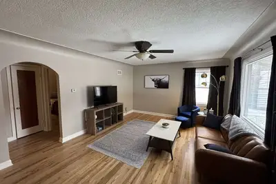 Image de Newly remodeled 2-bedroom house with WiFi, conveniently located in Great Falls