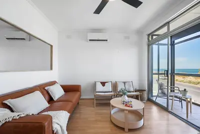 Image de Tranquil Oceanview Escape - Relax & Reset