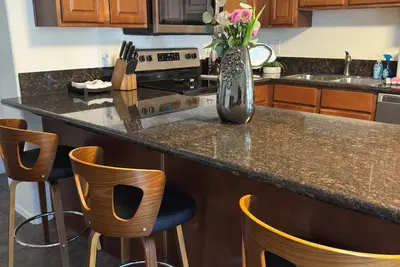 Image de Charming 2-bedroom townhome in Phoenix with Ac, WiFi, and great comfort!