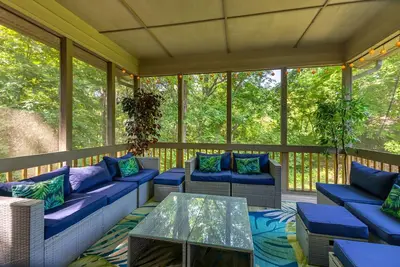 Image de 3 bedrooms with hot tub, relax and enjoy!