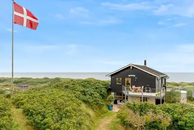 Image de \"Bjerund\" - 300m from the sea by Interhome