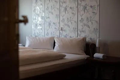 Image de Double room 2 - Guesthouse Zwovier Meersburg