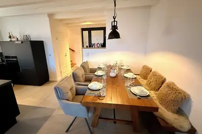 Image de \"Frieda\" a place to feel good in the historic Gulfhof in Rysum