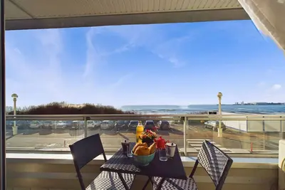 Image de Appartement avec balcon vue mer pour 6 personnes!