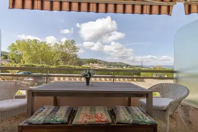 Image de Stella Mare, un appartement pour 4 personnes Ă pied de la plage Ă Saint-Tropez