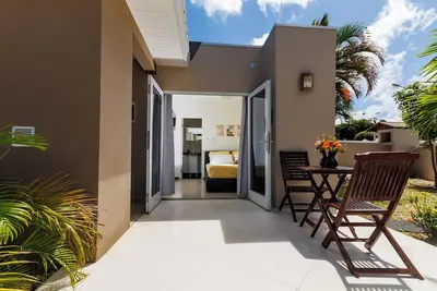 Image de Studio with terrace in the heart of Curacao