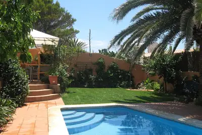 Image de Villa 'Los Cerezos Private Pool' avec vue sur la mer, piscine privée et Wi-Fi
