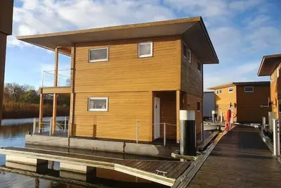 Image de Péniche à Kroeslin am Bodden