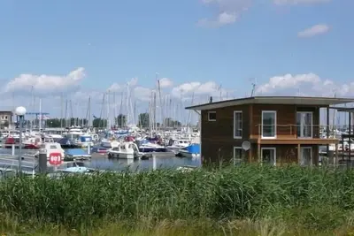 Image de Péniche à Kroeslin am Bodden