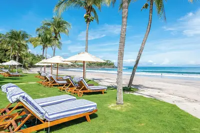 Image de 5 star luxury newly renovated villa on beachfront