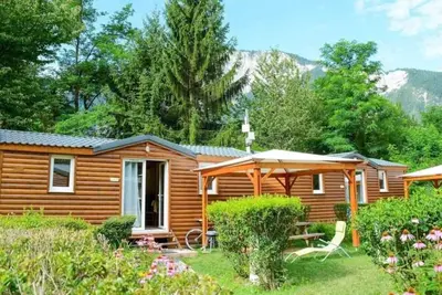 Image de Camping 5 étoiles - Piscine - eeceff