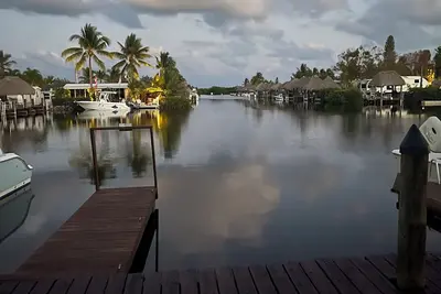 Image de The Newly Renovated Couples Retreat in Paradise