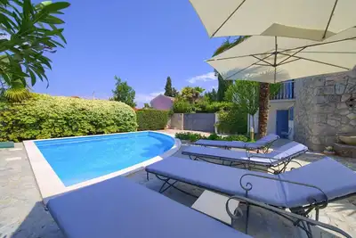 Villa Sea Bound with Pool