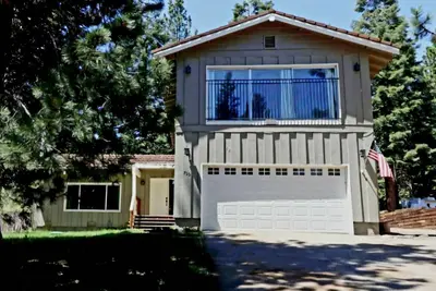 Image de Modern Lacc house w/WiFi ~ big enough for the whole family!
